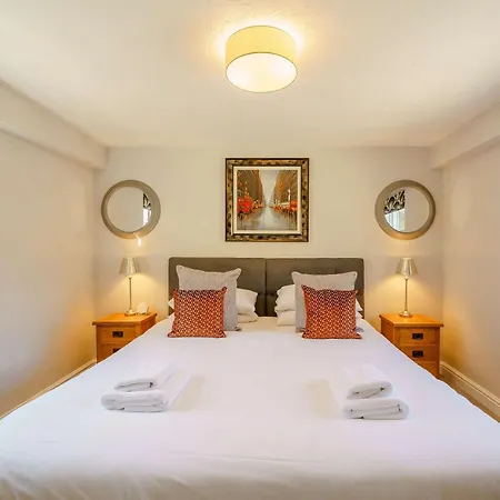 2 Bed In Sedbergh 89266 Holiday home