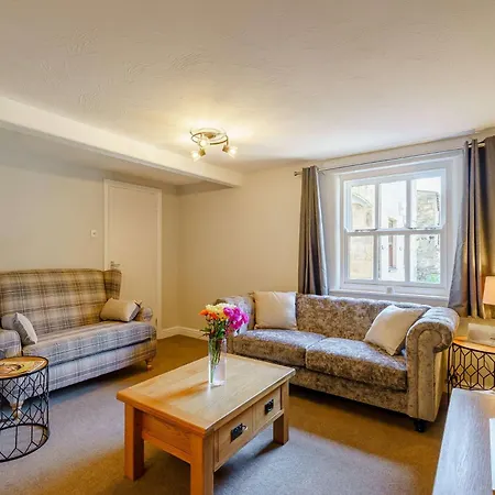 2 Bed In Sedbergh 89266 Holiday home *
